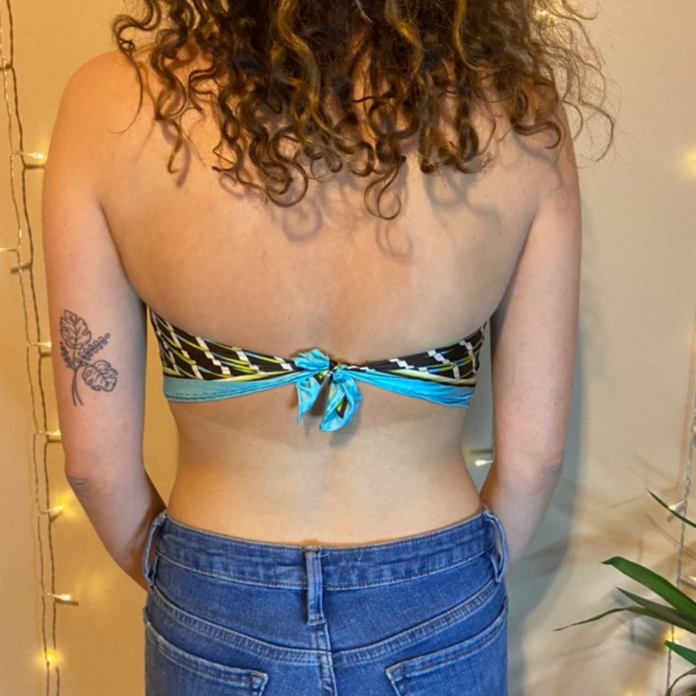 Thrifted vintage scarf top!!! - Picture 3 of 3